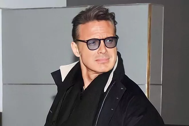 Luis Miguel sigue hospitalizado en Nueva York tras delicada intervención