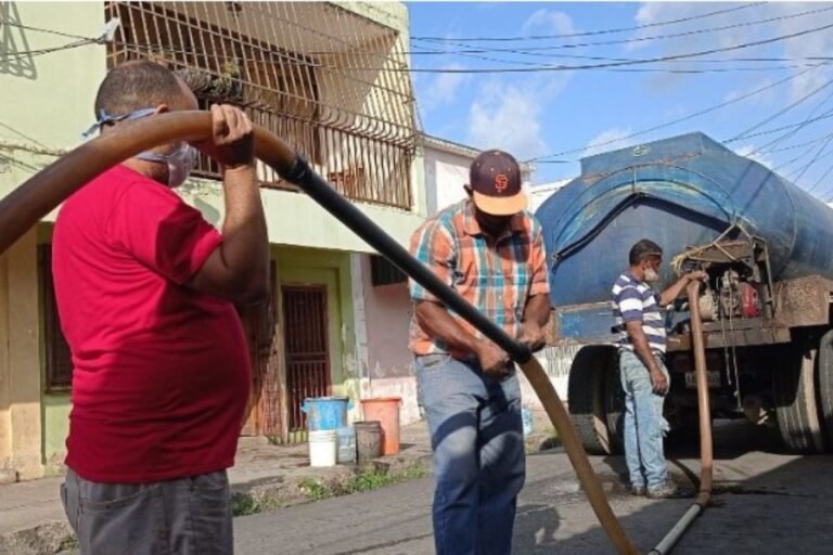 Sucre: Araya sigue sin agua potable tras tres meses de fallas
